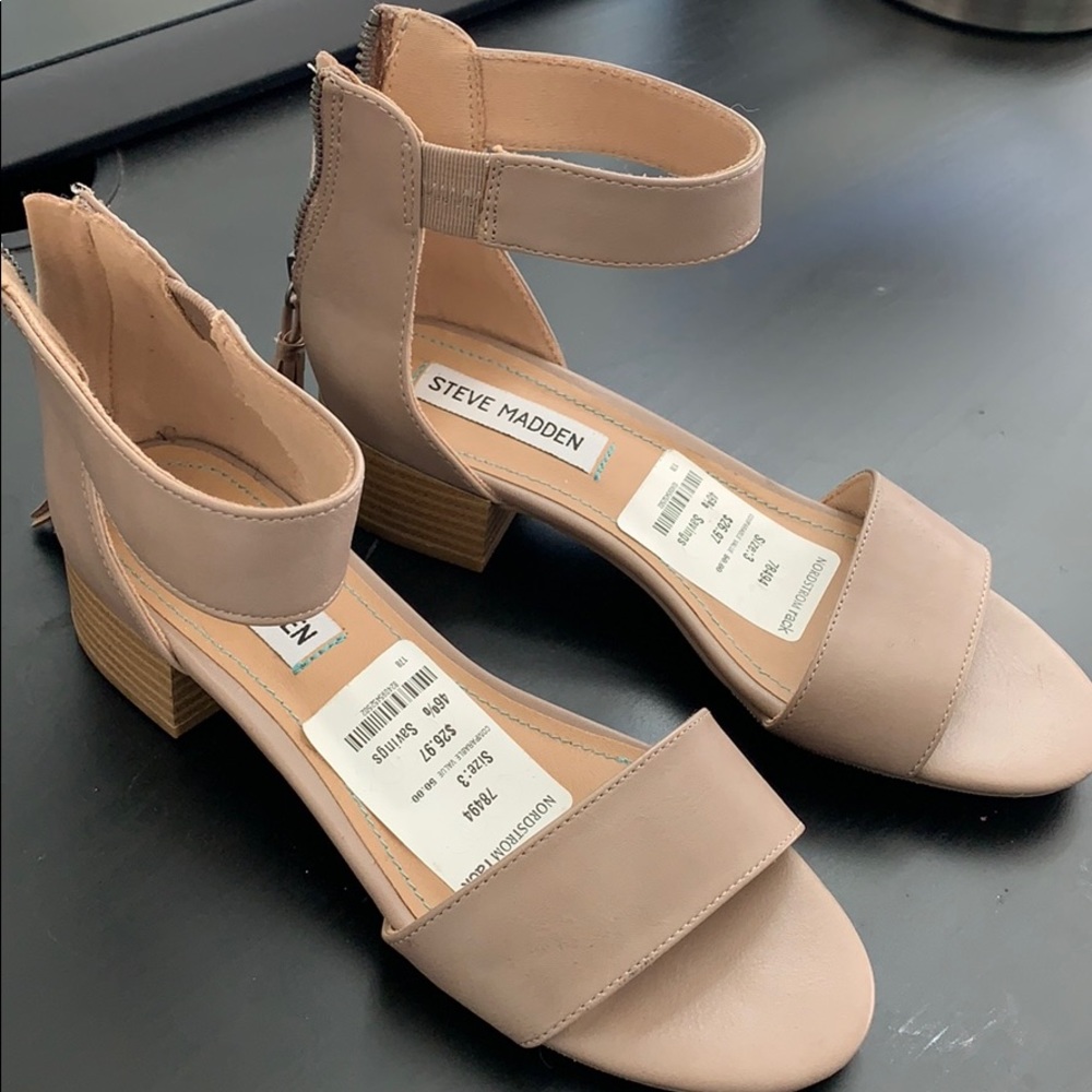 Steve Madden sandals